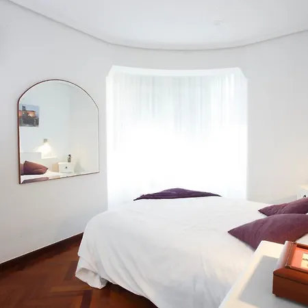 Costa Coruna Hotel *