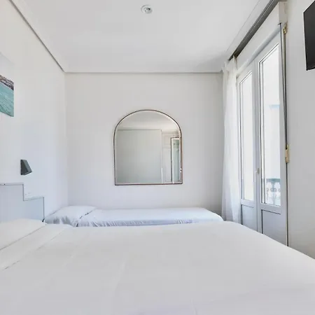 Hotel Costa Coruna *